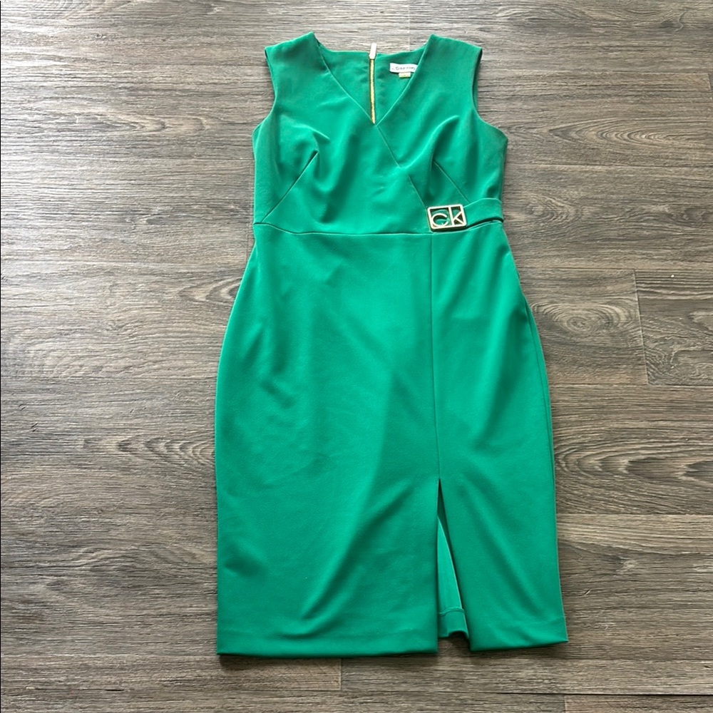 Calvin Klein Elegant Green Sleeveless Dress